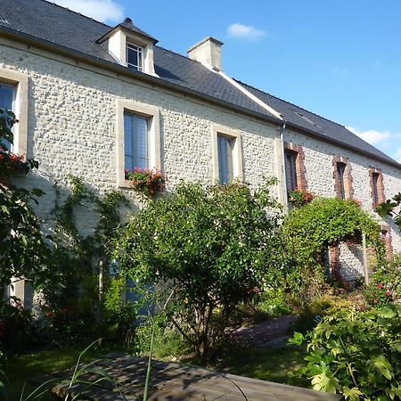 Chambres D'Hotes Le Clos Tassin Colleville-sur-Mer Bagian luar foto